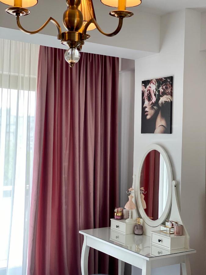 Bucharest Mall Studio Exteriör bild